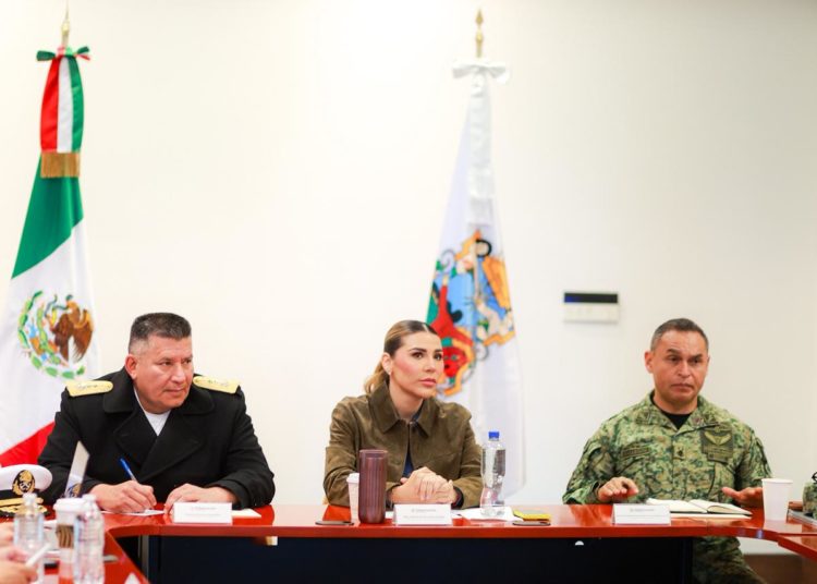 Desarticulan célula criminal y detienen a cinco presuntos extorsionadores en Baja California