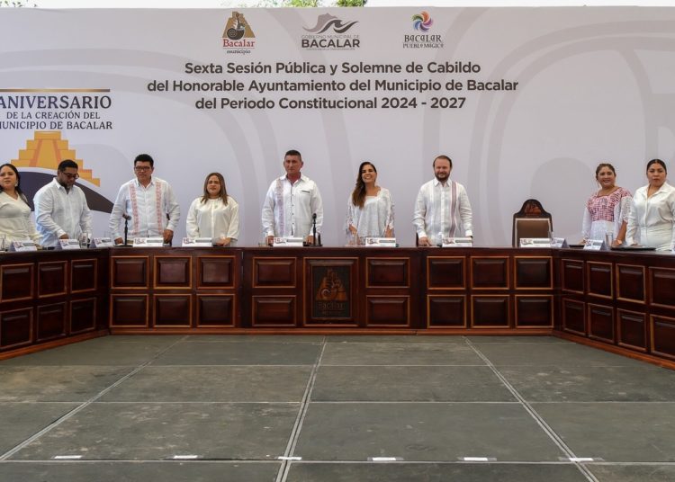 Celebra Bacalar 15 años como municipio