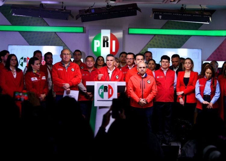 Alejandro Moreno respalda que EU participe en la destrucción del crimen organizado en México