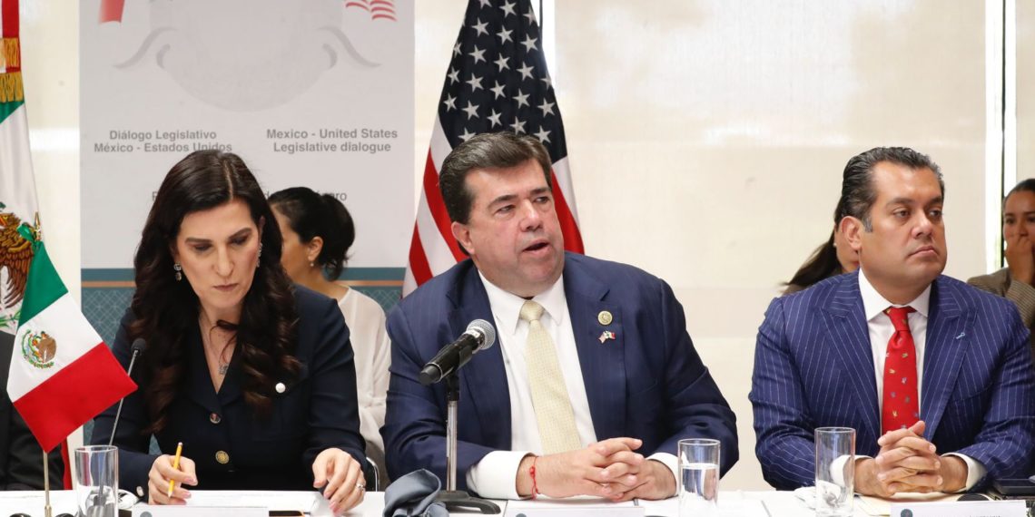 Reunión amistosa entre congresistas de EU y México deja buen sabor