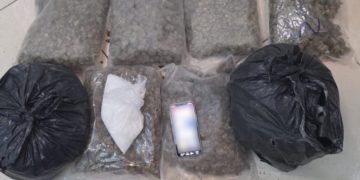 Detienen a dos hombres con 11 kilos de droga en Venustiano Carranza