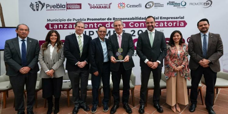 Pepe Chedraui recibe distintivo como “Entidad Promotora de Responsabilidad Social Empresarial”