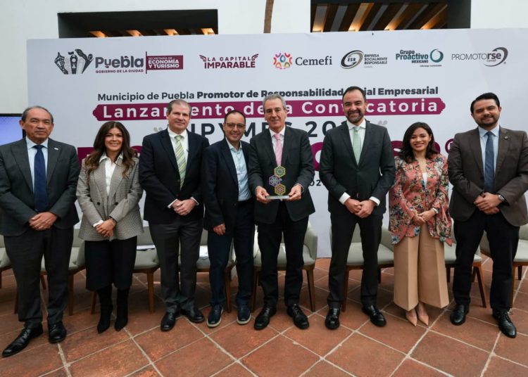 Pepe Chedraui recibe distintivo como “Entidad Promotora de Responsabilidad Social Empresarial”