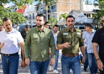 Alcalde Luis Munguía supervisa avances de las obras Avenida México y Malecón dos