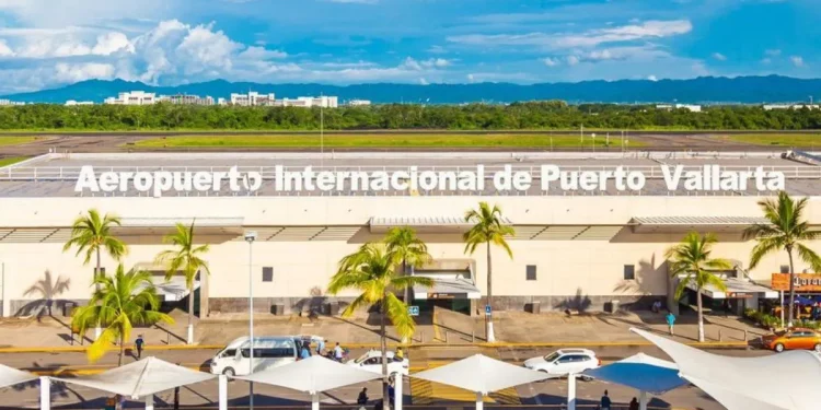Cancelan vuelos a Jalisco y Puerto Vallarta por segundo día consecutivo
