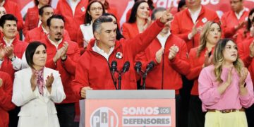 PRI abrirá a la selección de candidaturas a la sociedad civil, anuncia Alejandro Moreno