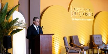 Publican libro sobre Eugenio Garza Lagüera que revisa su legado empresarial