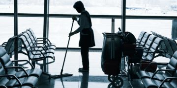 Señalan a ASA tras la imposición de candados a modo en servicio de limpieza