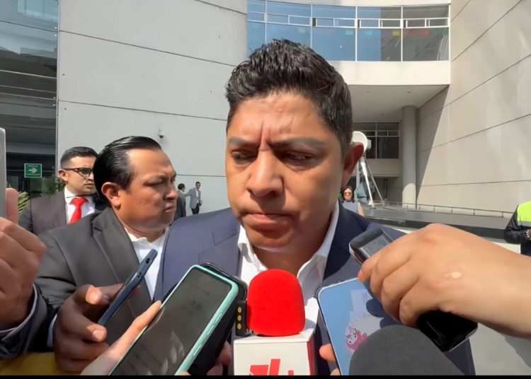 Ricardo Gallardo defiende posible candidatura de su esposa rumbo a elección del gobierno de SLP