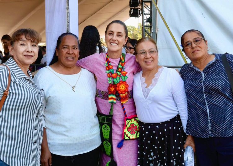 Revira Sheinbaum  a Trump: “En México gobierna el Pueblo”