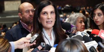 “Curioso ” es que gobierno el gobierno impulse políticas panistas, responde Kenia López a críticas de Sheinbaum