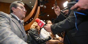 Inicia Morena operación cicatriz con PT, tras deslindar su voto en revocación de mandato