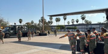 Defensa despliega especialistas en búsqueda y rescate en mina del municipio de El Rosario, Sinaloa