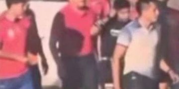 Alcalde de Autlán salta a la cancha para agredir a árbitro durante partido de segunda división