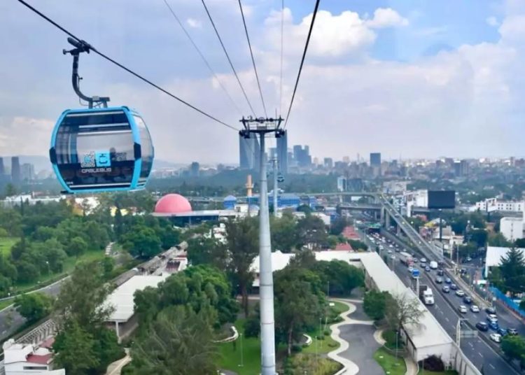 Restablece servicio Línea 3 del Cablebús tras falla eléctrica