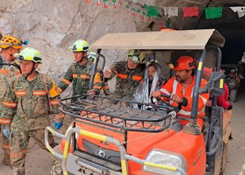 Rescatan al minero Francisco Zapata Nájera