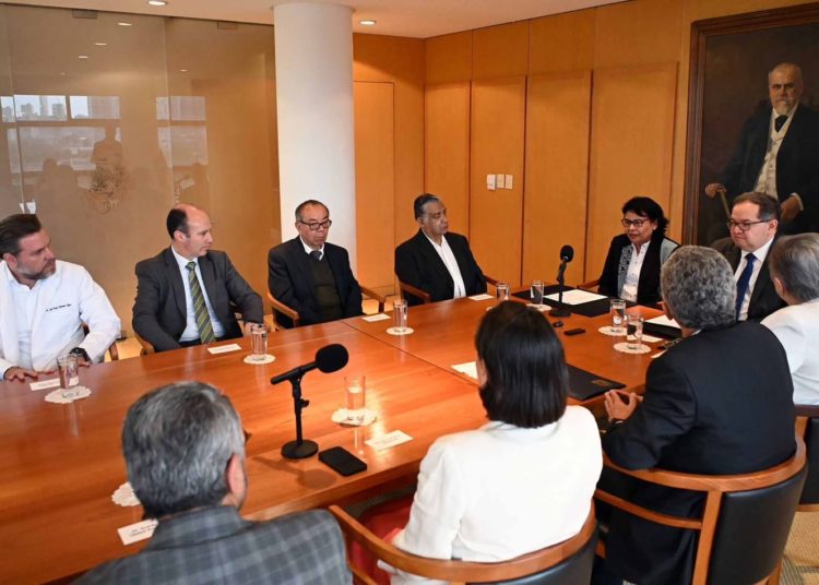 Alianza entre UNAM y Hospital General de México impulsa investigación clínica y formación médica