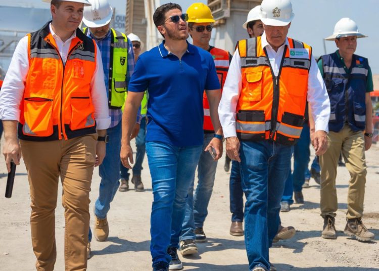 Aumentos en insumos y denuncias de irregularidades elevan costo de vivienda social en Nuevo León