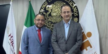 CAAAREM y UIF fortalecen coordinación para proteger el comercio exterior