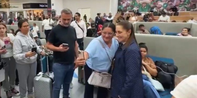 Llegada de Claudia Sheinbaum a Madrid genera expectación entre viajeros