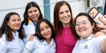 Alcaldesa de León renuncia al PAN tras 20 años de militancia