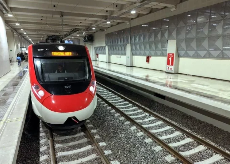 Gobierno de México compra el Tren Suburbano, ahora se llamará Felipe Ángeles: Sheinbaum