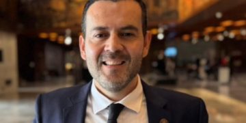 Ulises Mejía Haro va contra el coyotaje del frijol; propone reordenar acopio y abrir mercados