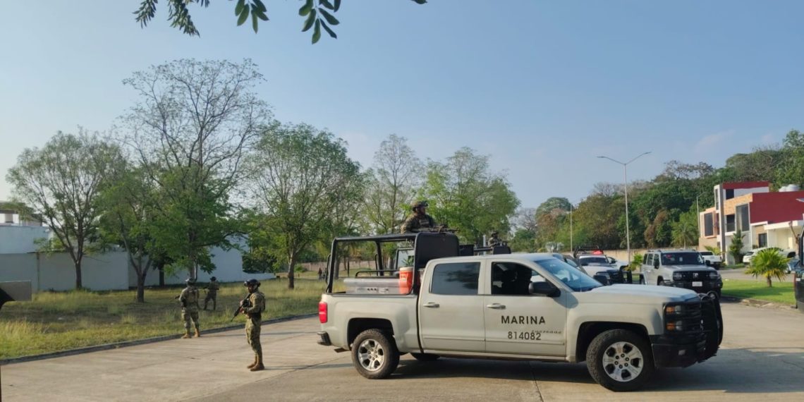 Marina en coordinación interinstitucional realizó el aseguramiento de un inmueble y vehículos en Tapachula, Chiapas