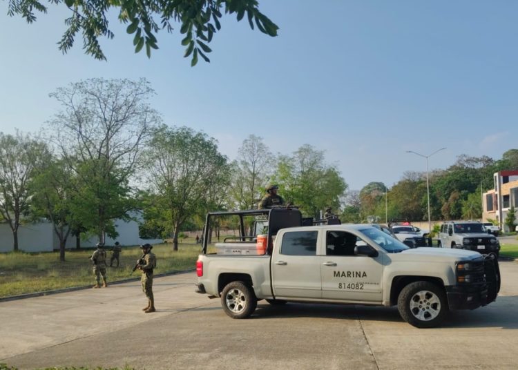 Marina en coordinación interinstitucional realizó el aseguramiento de un inmueble y vehículos en Tapachula, Chiapas