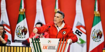 Vínculos del gobierno con adversarios de EU representan un riesgo para México: Alejandro Moreno