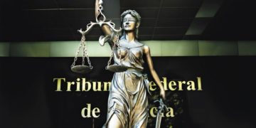 El Mundo del Derecho dedica su nueva edición a los 90 años del TFJA