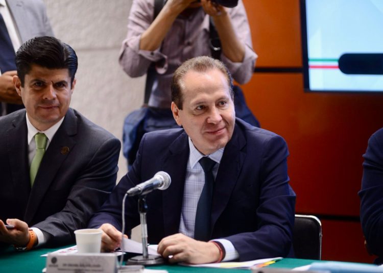 Eruviel Ávila respalda reforma para que universidades conserven recursos propios