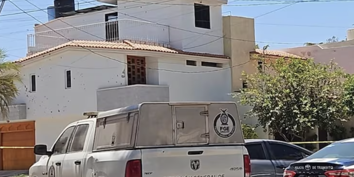 Atacan a balazos antiguo domicilio de Rubén Rocha