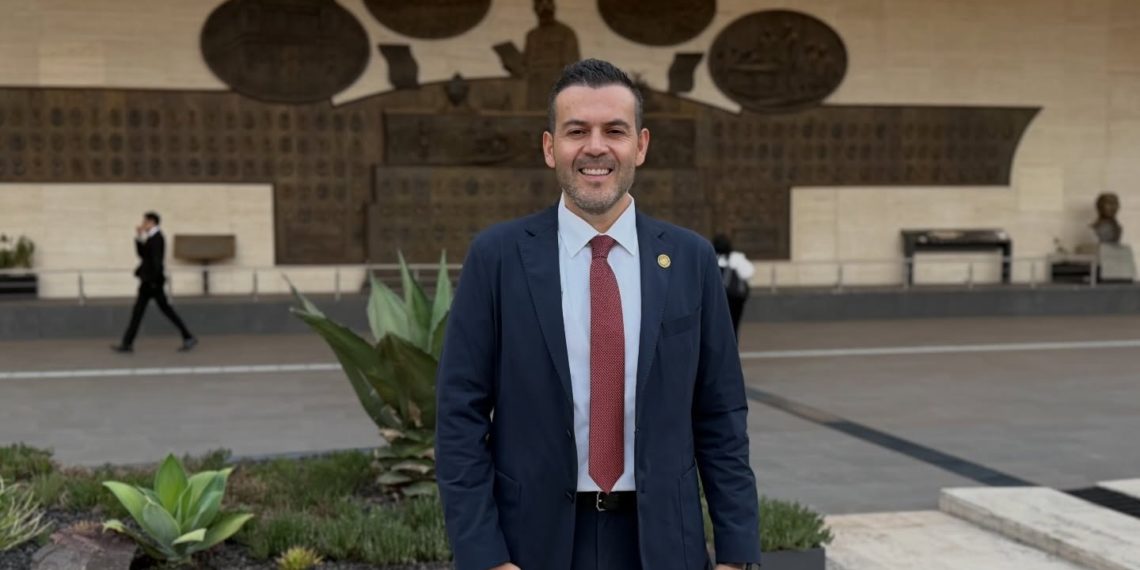 Encuesta coloca a Ulises Mejía Haro con ventaja rumbo a Zacatecas 2027