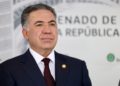 Senador Inzunza comparece ante FGR por acusaciones de Estados Unidos