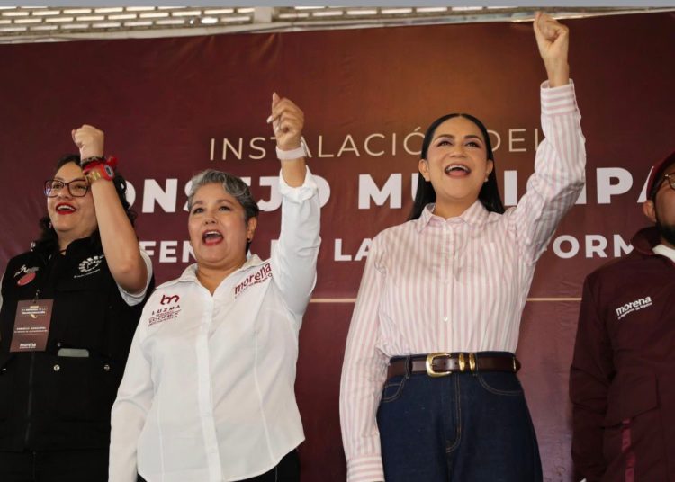 Luz María Hernández y Ariadna Montiel encabezan toma de protesta de comités en Ecatepec