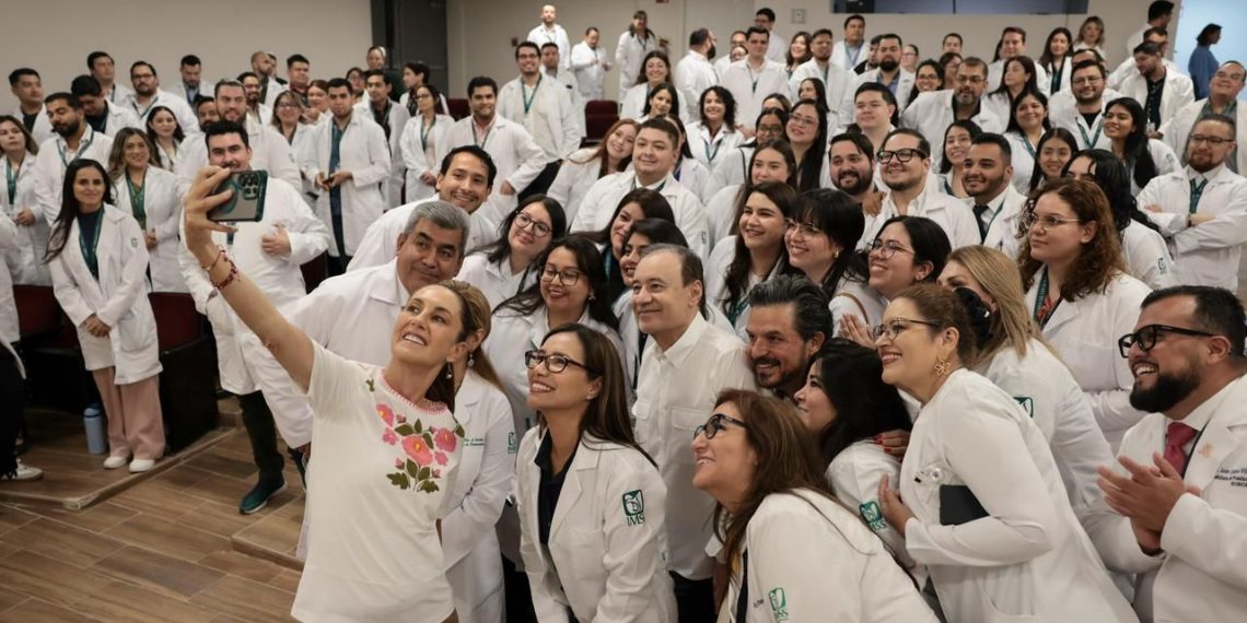 Sheinbaum inaugura hospital del IMSS con 28 especialidades en Hermosillo