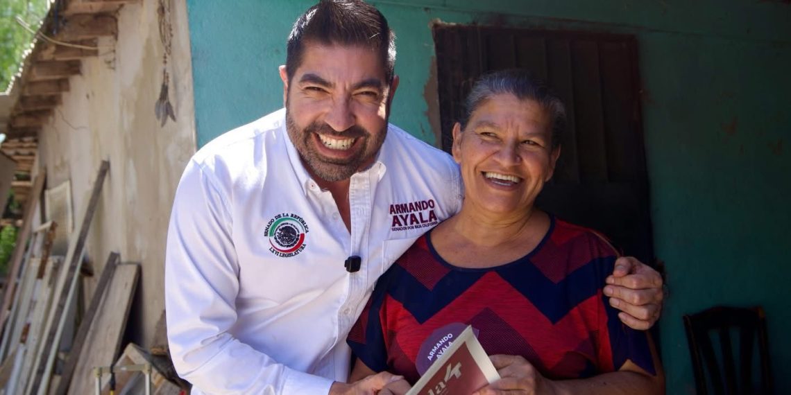 Armando Ayala sostiene encuentros vecinales y destaca apoyos para mujeres en Tijuana