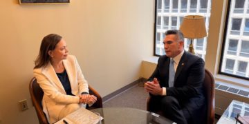 Alito se reúne con María Corina Machado