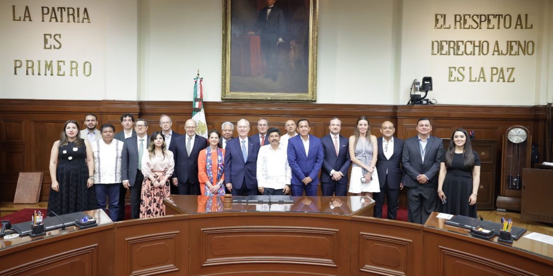 La Suprema Corte y el Consejo Coordinador Empresarial mantienen diálogo para impulsar la certeza jurídica, la inversión y la confianza económica en México