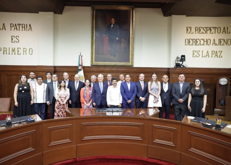 La Suprema Corte y el Consejo Coordinador Empresarial mantienen diálogo para impulsar la certeza jurídica, la inversión y la confianza económica en México