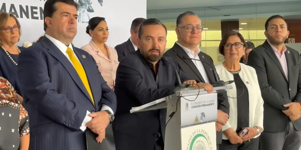 Arturo Ávila considera deseable que Enrique Inzunza pida licencia; el senador sigue ausente de la Permanente