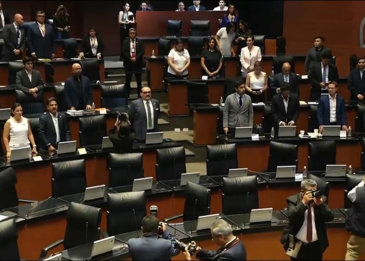 Monreal impulsa iniciativa para establecer como nulidad de elecciones la intervención extranjera