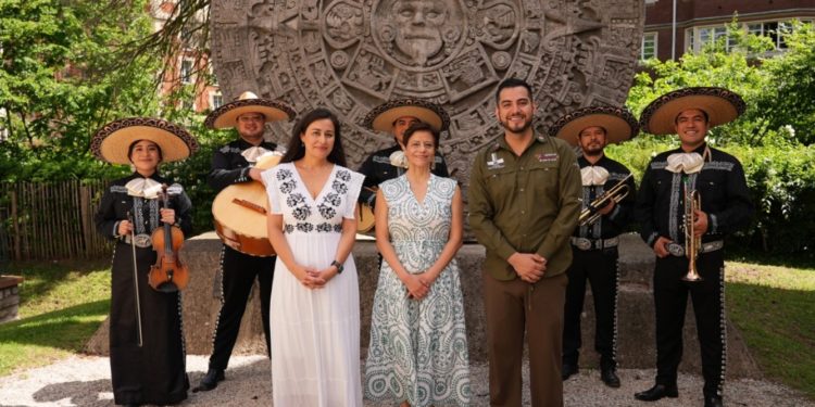 Embajadores del sabor mexiquense participan en París en “La Fête de la Cité”