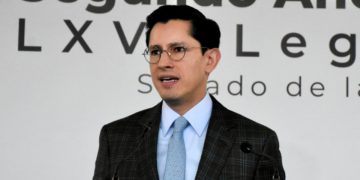 Evita Roberto Velasco responder comentarios sobre si FGR recibió pruebas de EU sobre el caso de Rubén Rocha