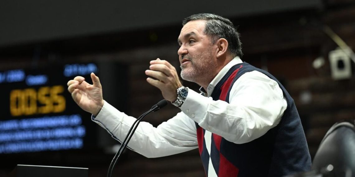 PAN acusan al gobierno de pasividad para retirar bloqueos de la CNTE