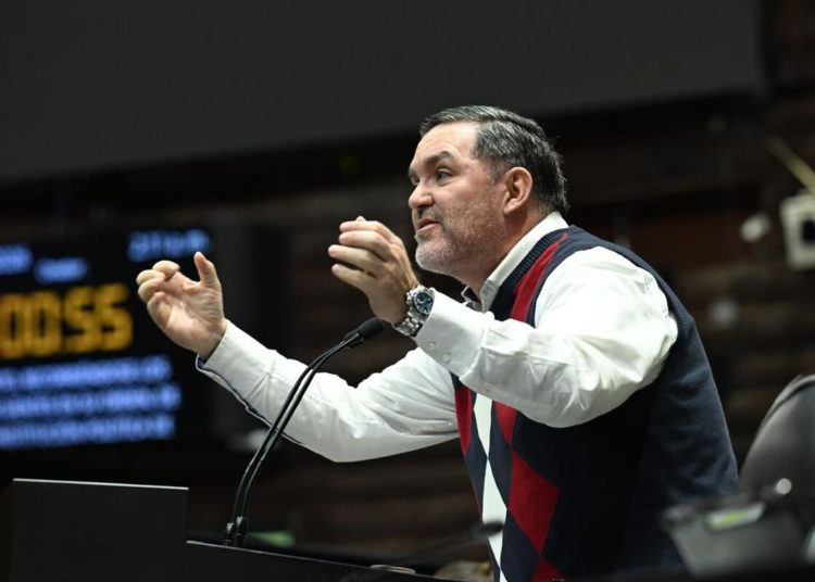 PAN acusan al gobierno de pasividad para retirar bloqueos de la CNTE