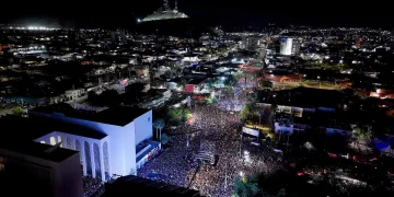 Celebra alcalde de Hermosillo récord de asistencia durante el primer día de las Fiestas del Pitic 2026
