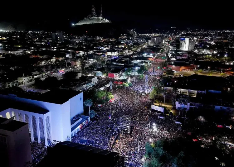 Celebra alcalde de Hermosillo récord de asistencia durante el primer día de las Fiestas del Pitic 2026