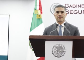 Rubén Rocha está en Sinaloa; no tiene escolta federal, sino estatal, aclara García Harfuch